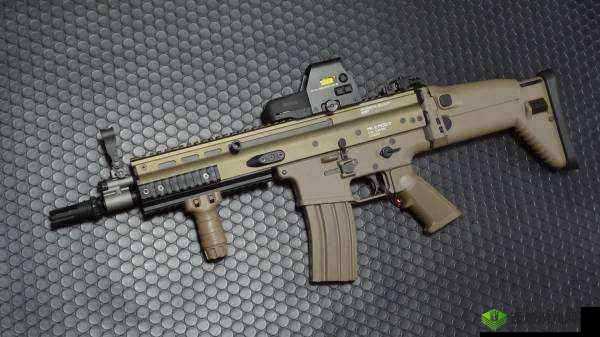 新手枪械选择建议