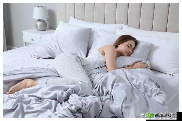 豆浆：男女一起努力做，不盖被子会怎样？