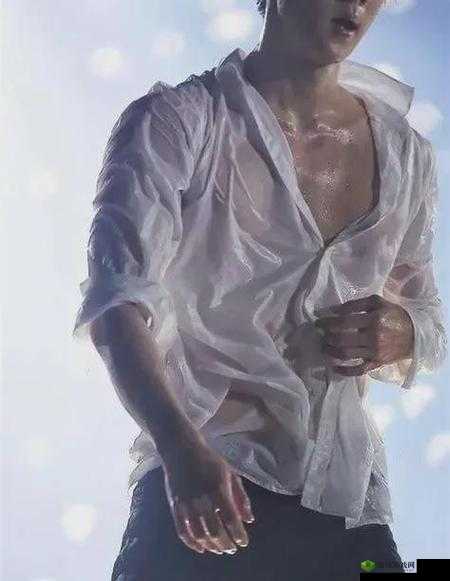 白花花的身上满是汗津津的汗液:原因分析