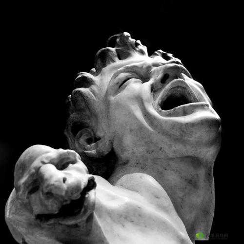 笨蛋炮灰总被爆炒:悲催遭遇持续上演