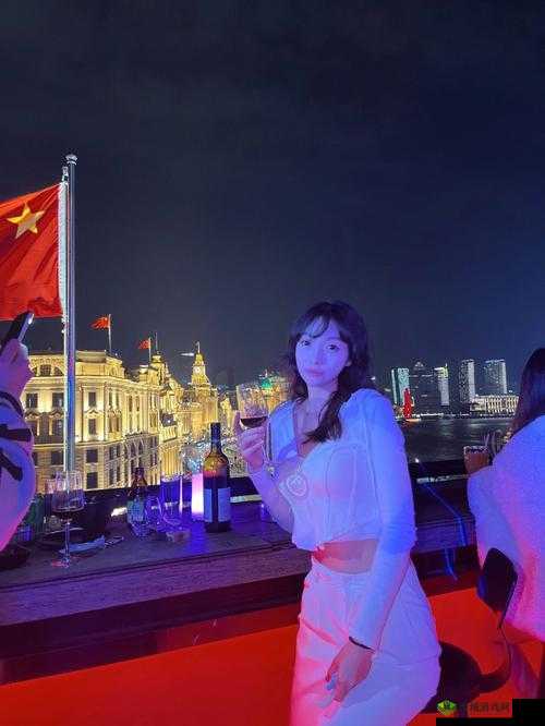 舞蹈室里的景色:李欣赵峰精彩对话之舞韵时光