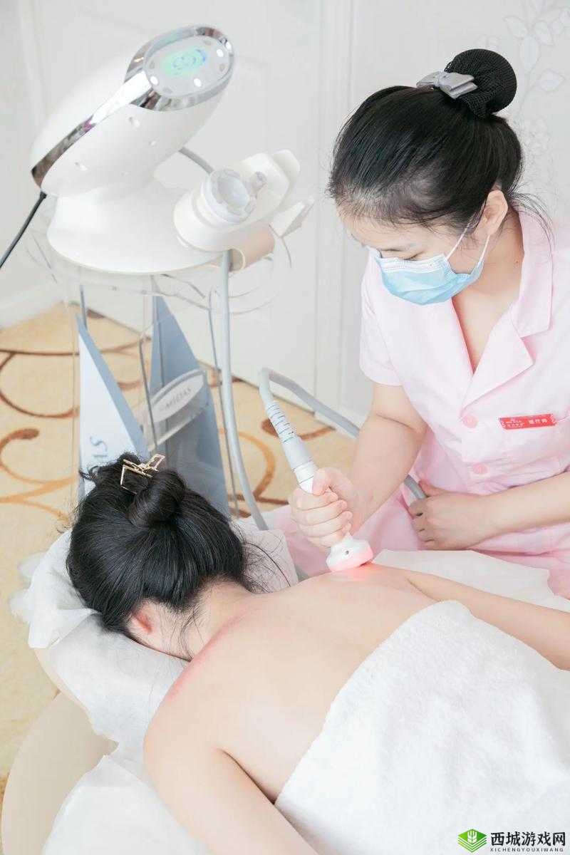 贵妇全身高级精油按摩：极致享受，放松身心