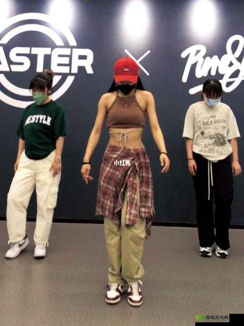 18 岁女生学 hip - hop 还是爵士：该如何抉择