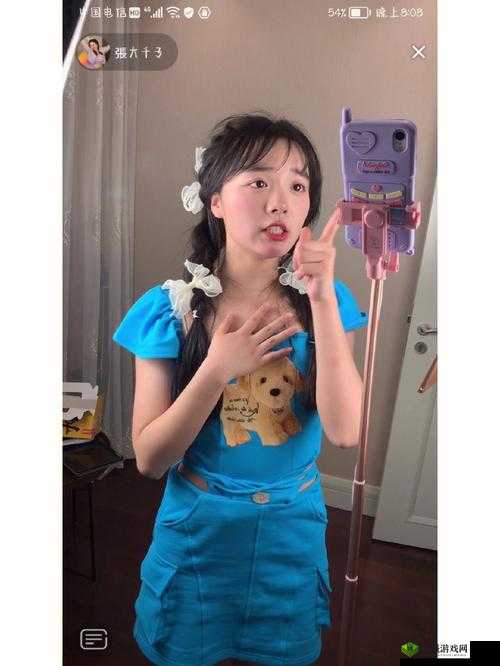 嘿我的宝贝宝贝你今天的妆很 OK 真是美极了