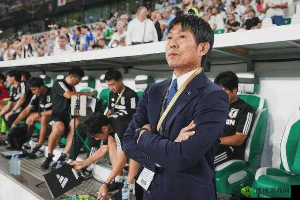 多男主 1v3 情节：打破常规的魅力何在？