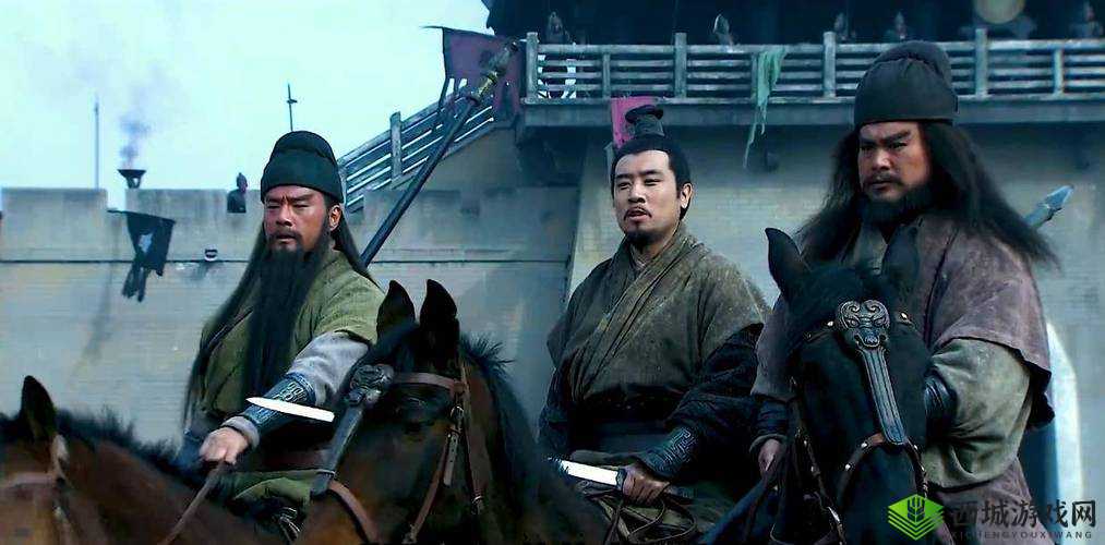 办公室里双飞燕经典角色：张飞、关羽、刘备