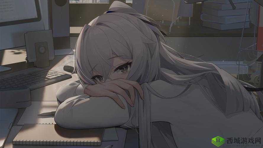 布洛妮娅趴在桌子上的壁纸：唯美静谧时刻