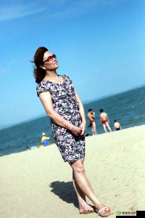 海角披风少年老妈长相:岁月留痕的面容