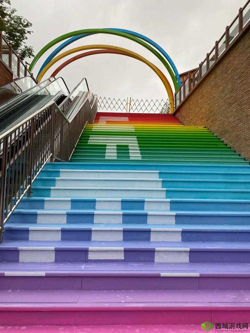 楼梯间的快乐你无法想象：那些未知的惊喜