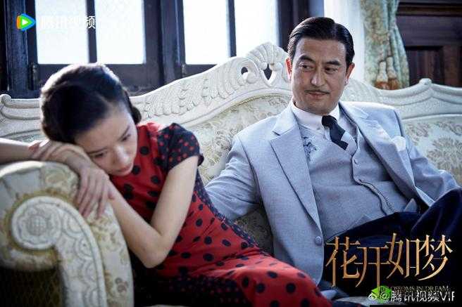 穿越小世界做小三:别样情感纠葛