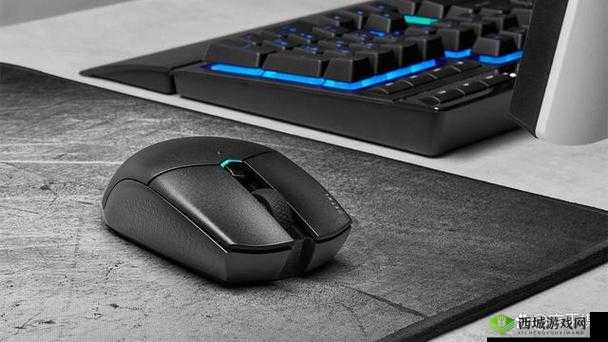 黑寡妇 ESSENTIAL：游戏鼠标新选择