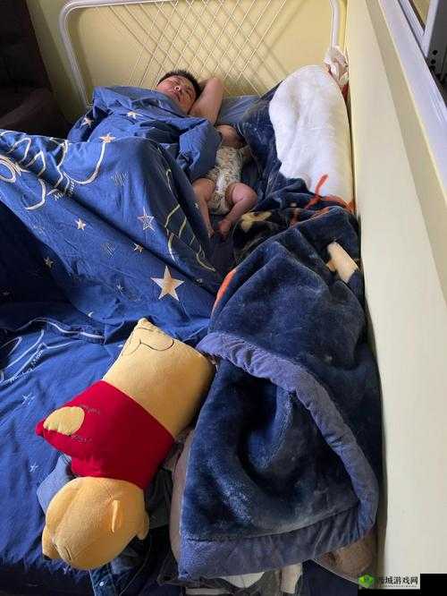 半夜装睡配合孩子阴阳调和:父母的别样守护