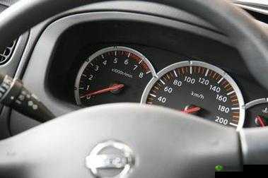 日产乱码卡一卡2卡三卡四：需谨慎使用避免故障