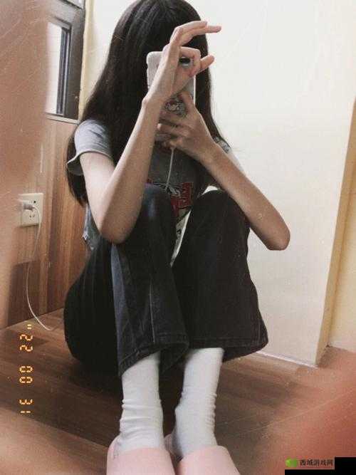 镜脸红润落泪,如此享受:是何感受?