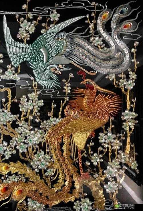 佛帐潮绣凸浮双龙耳帐：传统工艺的精美呈现