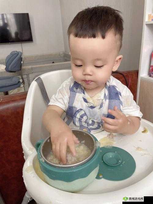 体育生：饭量大，身体好；小可爱：吃饭香，惹人爱