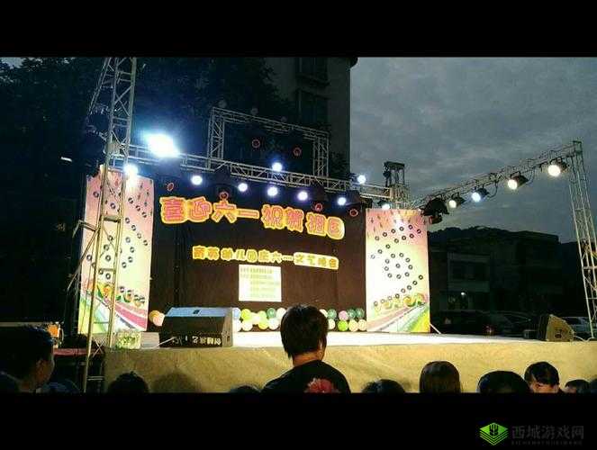 钃勬剰鎺犲ず1v3 精彩对决现场