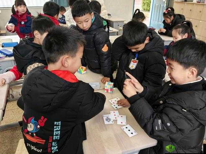 做运动打扑克:趣味运动新玩法
