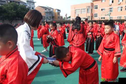 爹爹帮我开及笳礼：难忘的成长仪式