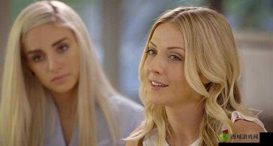 karlakush 与三个人玩游戏精彩呈现