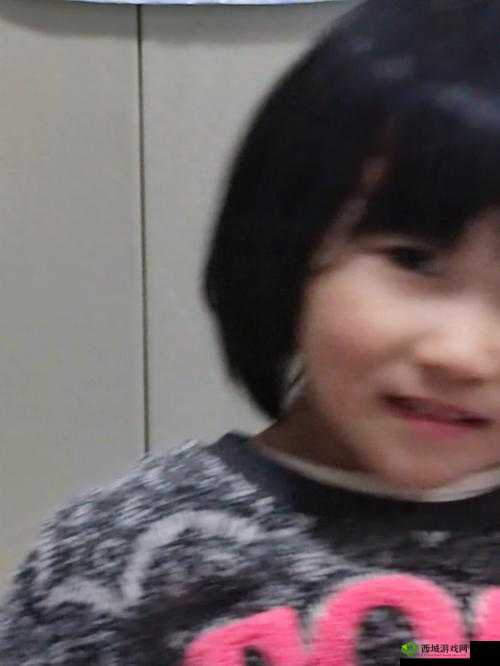 海角披风少年最新视频：精彩瞬间全记录