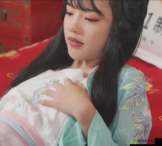 手机的密码：果冻潘甜甜 背后的故事