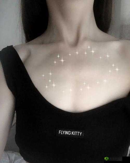 女生胸前的两个大包包有什么用:探秘其功能