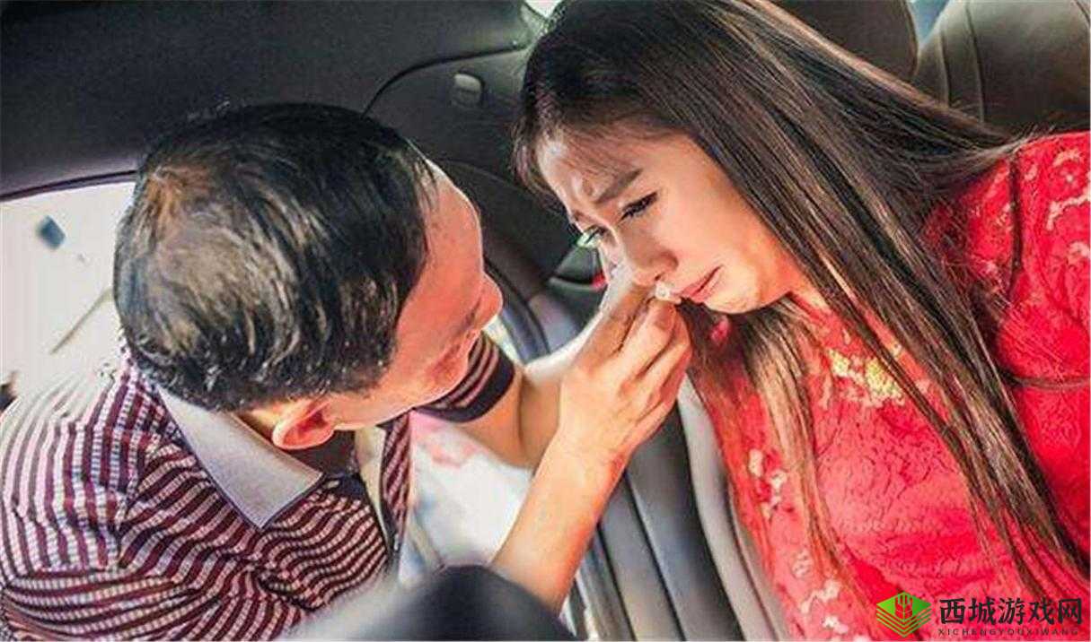 老公外地回来，一晚上不让我睡觉：疲惫的妻子