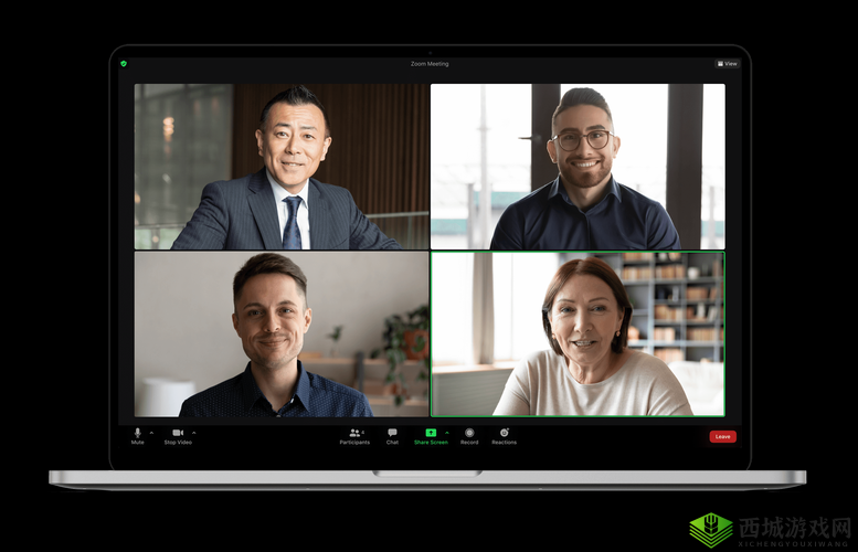 ZOOM 与人性 ZOOM 情很受欢迎:一场关于科技与人性的探讨