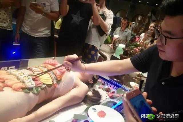 男人女人激情演绎：40 分钟视频盛宴