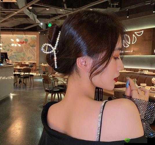 麻豆最火辣苏语棠苏娅:她们的故事