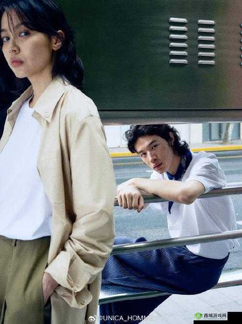 韩国 MV 女坐凳上唱的歌:掀起复古浪潮