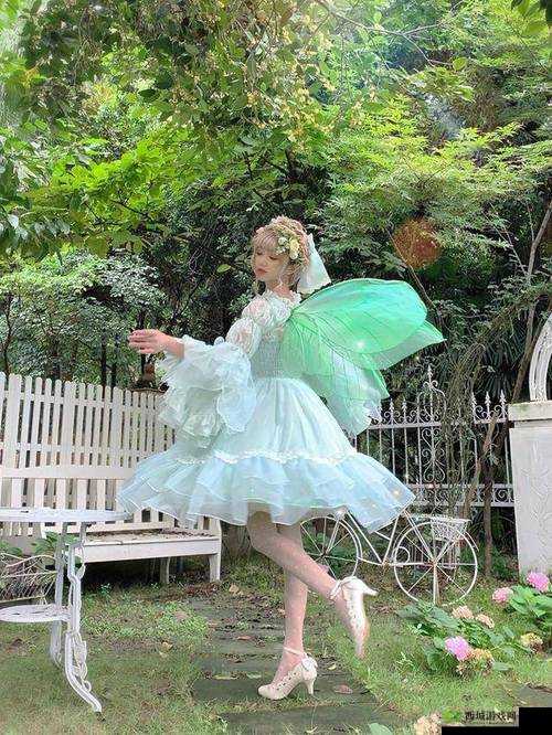 锅锅酱极品洛丽塔女上位：极致视觉盛宴