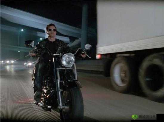终结者 2 审判日:落地三杀,摩托车秀翻全场