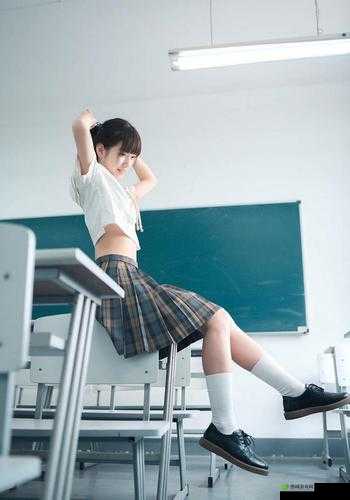 学生妹人人操:校园清纯风的诱惑