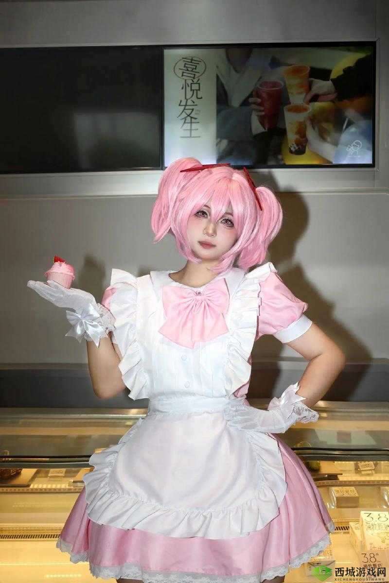 玩奶女仆师生色文章：一场禁忌之恋的挑战