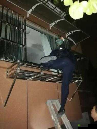 第五人格翻墙技巧 远离窗户实现快速翻越