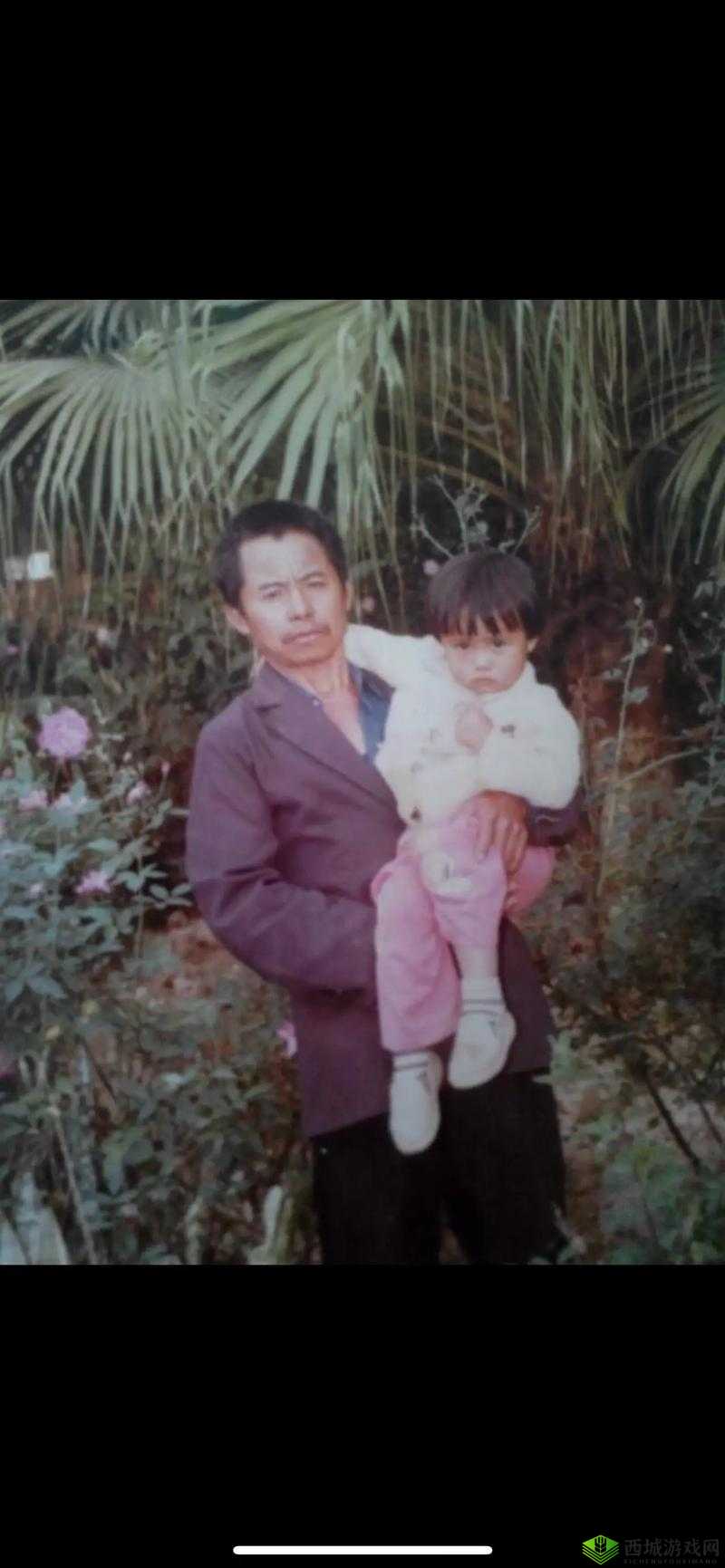 爷爷与妈妈的特殊运动方式：扑到身上