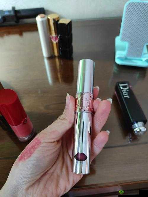 ysl 千色 t9t9t9t9 内容全是免费的:惊喜不断