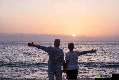 老两口激情四射:一场跨越年龄的爱情