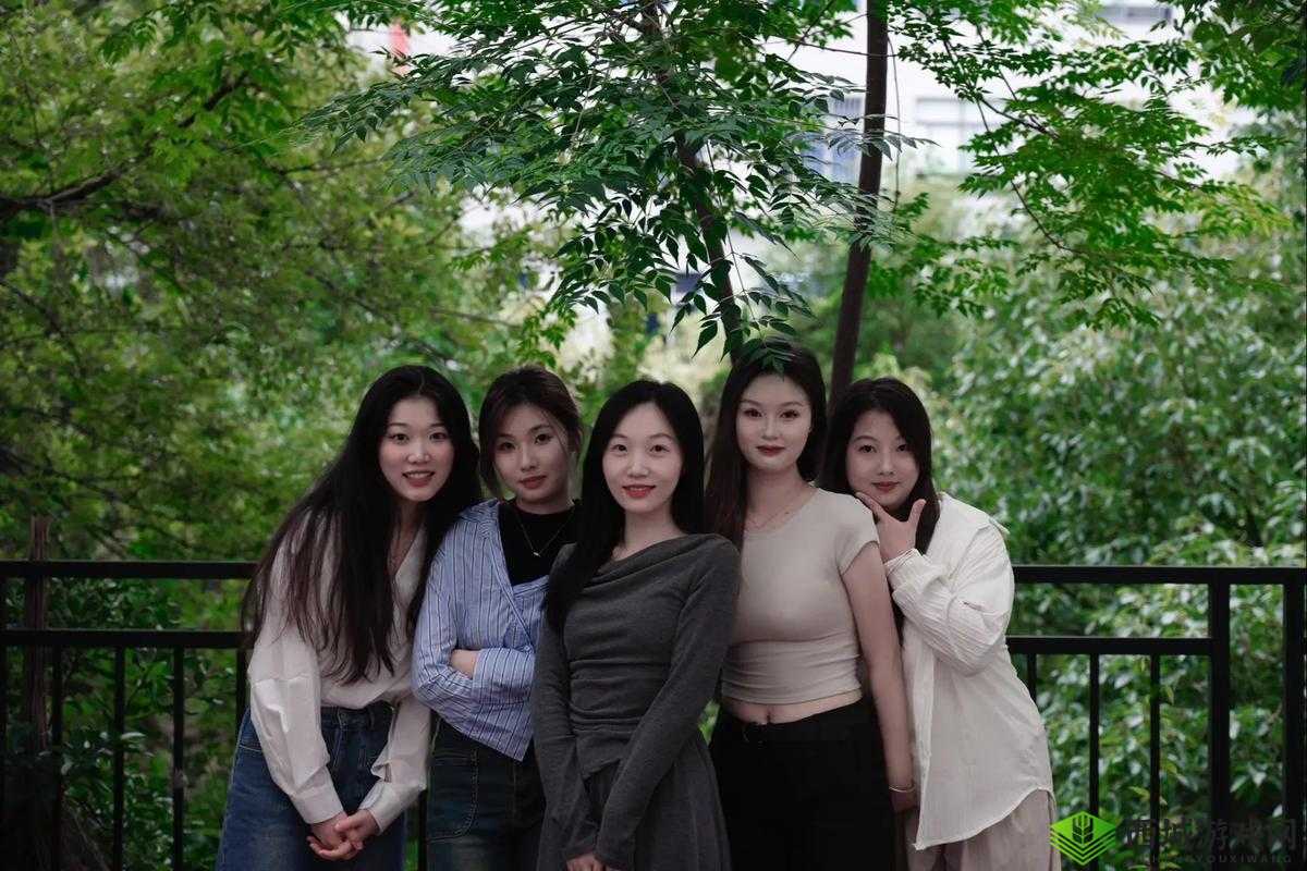 岳妇伦丰满 69XX 的别样精彩呈现