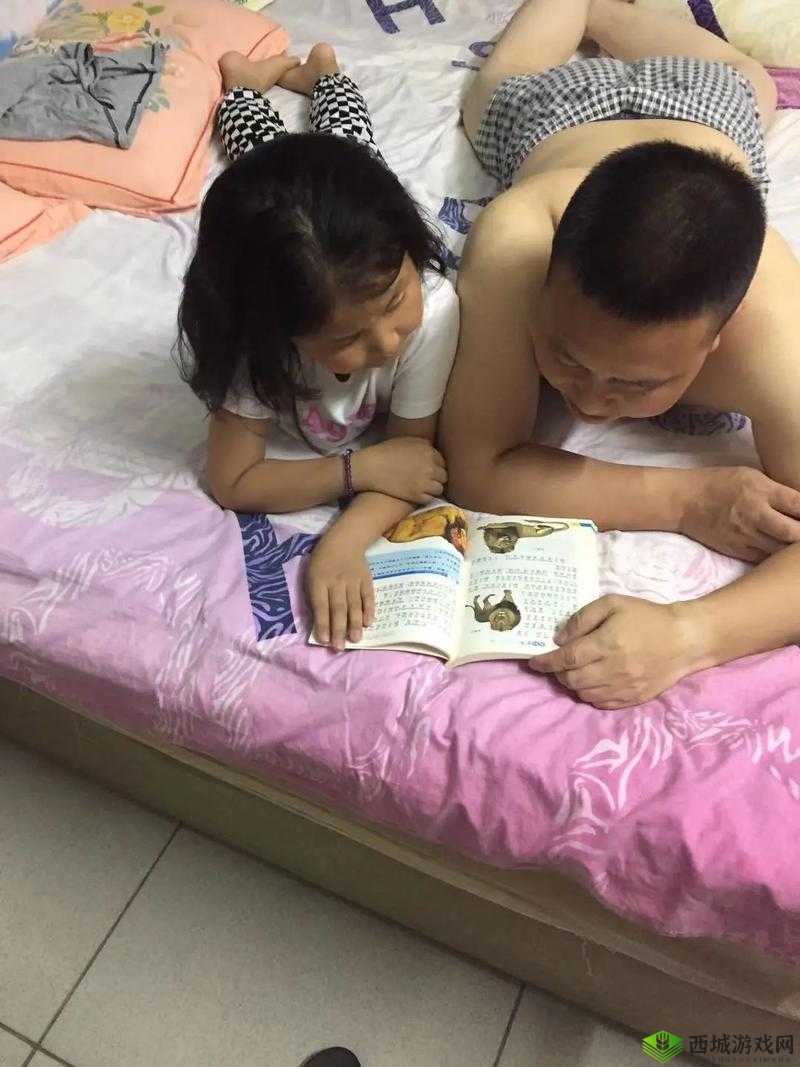 爸爸与他的可爱女儿们的温馨日常