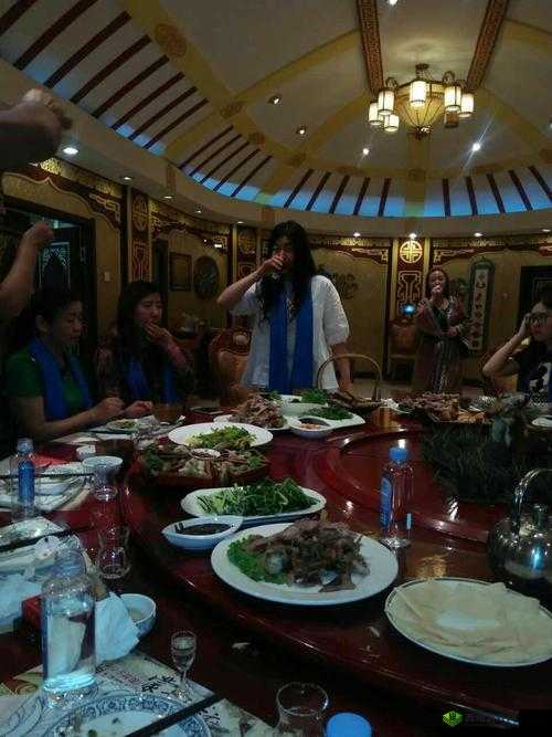 全彩 列车到站之前无法停止：一场无法避免的彩色之旅