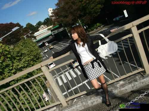 十次啦综合怡春院：成人世界的探索之旅