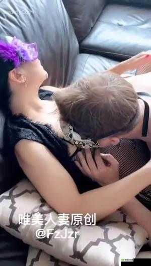 BrandiOve 与猛男激情床战的火辣画面