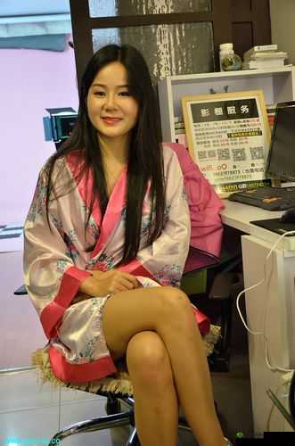 少妇 14p 精彩内容大揭秘：独特视角呈现别样风情