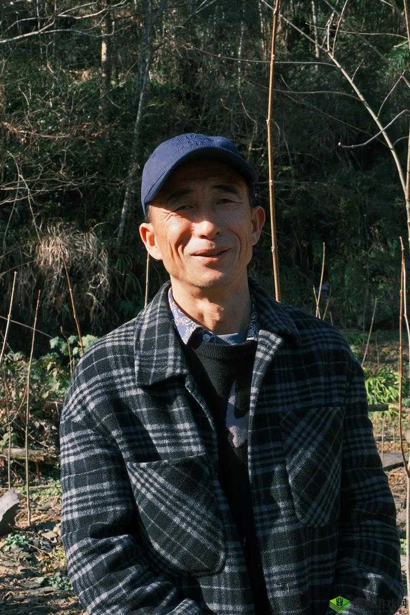 Chinese 骚年引老头:一段引人深思的视频