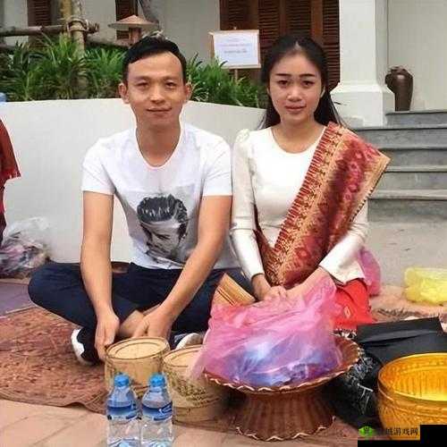 老挝媳妇小雅视频：揭秘粉丝背后的故事