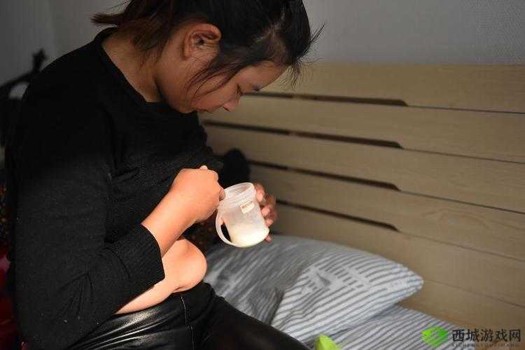 小孩半夜竟喂姐姐吃坤宝丸,这举动令人费解