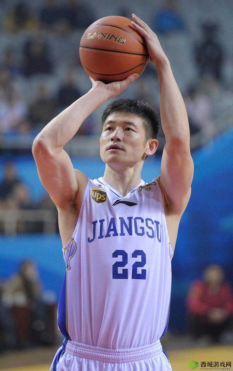 大学足球教练王猛与陈磊 110:绿茵场上的激情与挑战